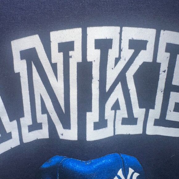 MLB New York Yankees Graphic Tshirt - Picture 4 of 7